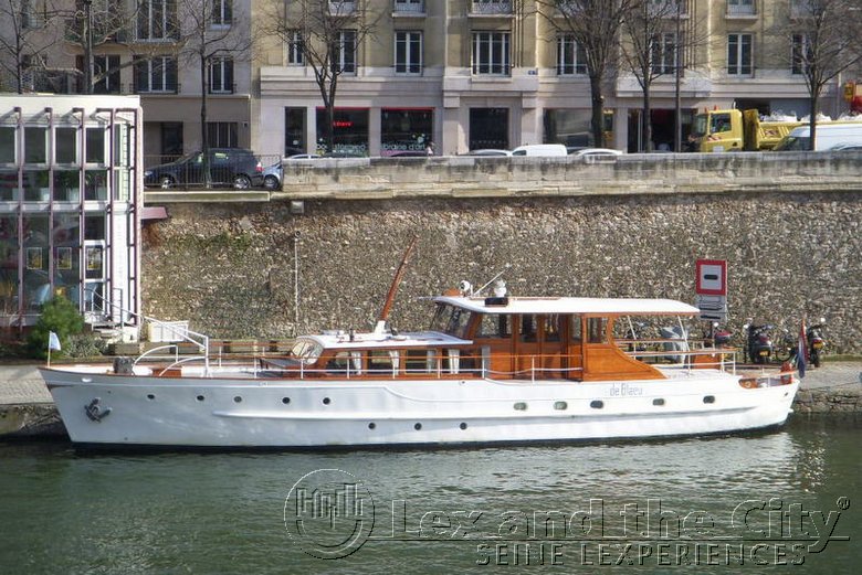 Rondvaart prive luxe jacht Parijs Seine  (1).jpg
